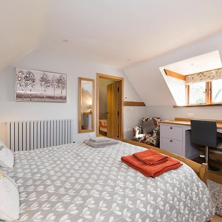Exquisite Coach House Near Silverstone & Stowe Διαμέρισμα Μπάκινγχαμ Εξωτερικό φωτογραφία